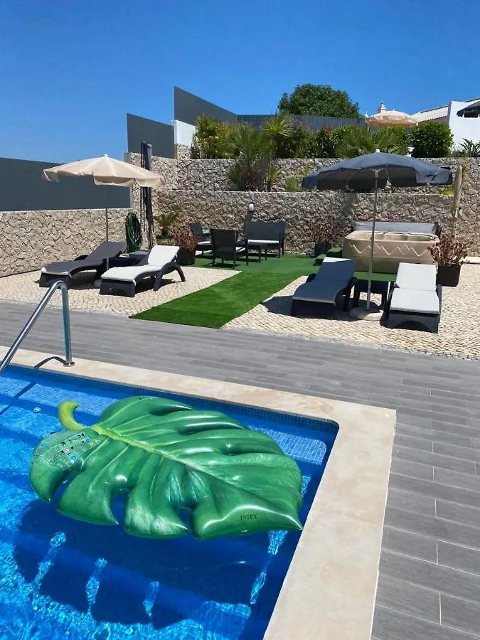 Sunfield Guest House Albufeira