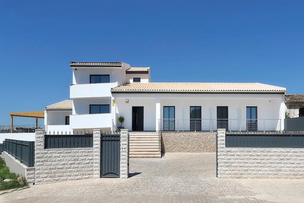 Sunfield Guest House - Only Adults Albufeira